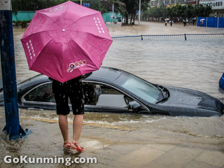 Photos of flash flooding in Yunnan's capital - GoKunming