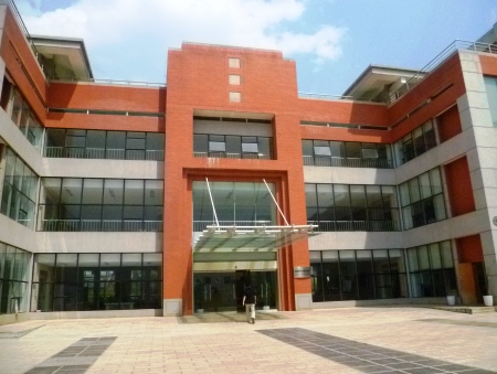 A Look Inside China S Largest Seedbank Gokunming