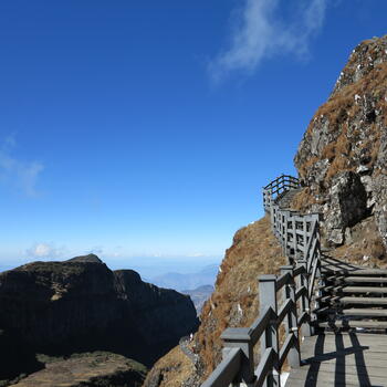 Cliff-hugging walkway more than 3,500 meters up (image credit: Chiara Ferraris)