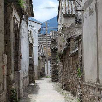 A narrow old alleyway in Dali Old Town