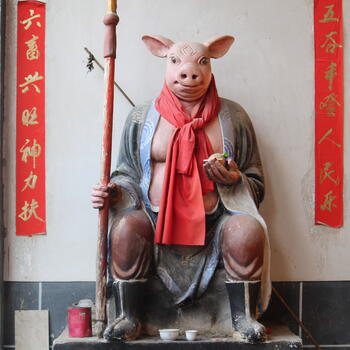 Zhubajie sits in Shangjian Temple